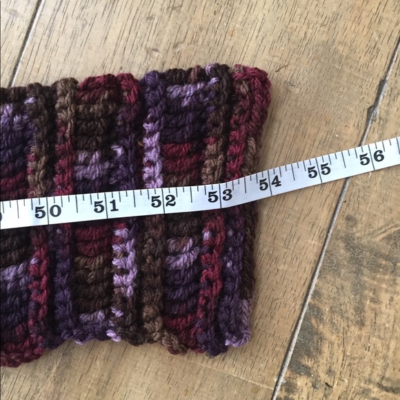 NEW Scarf - Picture 4 of 5